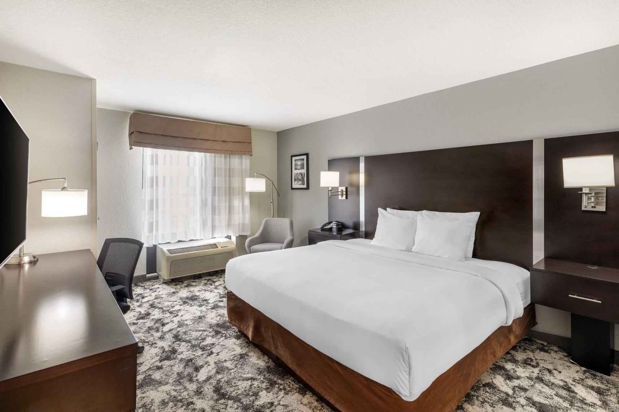 Best Western Plus Fairburn Atlanta Southwest Exterior photo